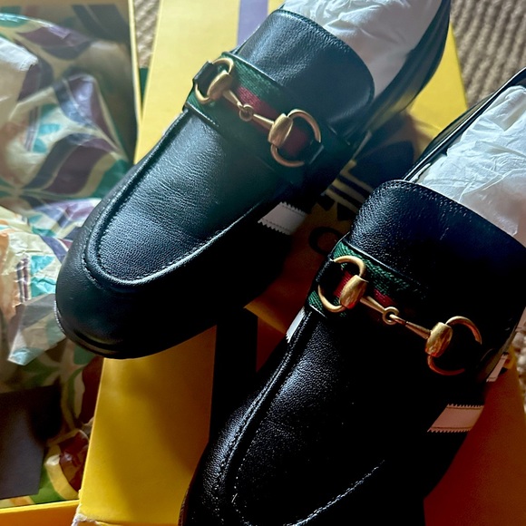 Gucci x Adidas Loafers. Never worn (sadly too big for me but they’re perfect!) - Picture 1 of 6